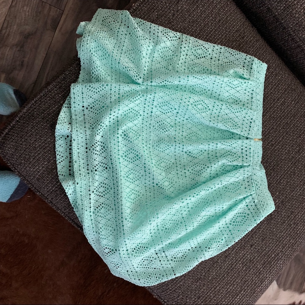 NWOT GUESS DRESS - Picture 3 of 4